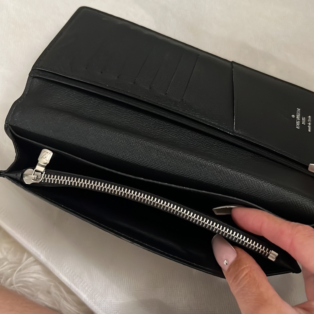 Louis Vuitton Graphite Brazza Long Wallet - Picture 6 of 12